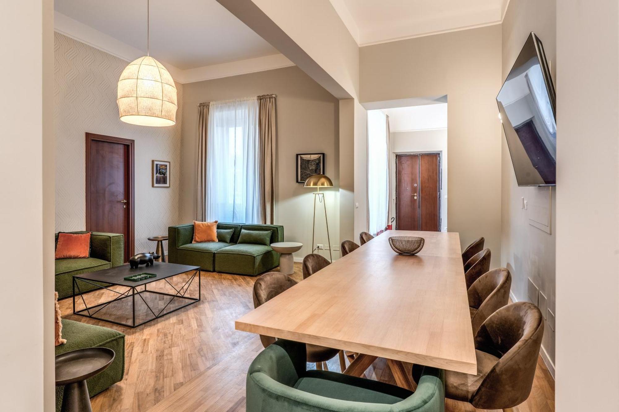 The Great Court Apartment *