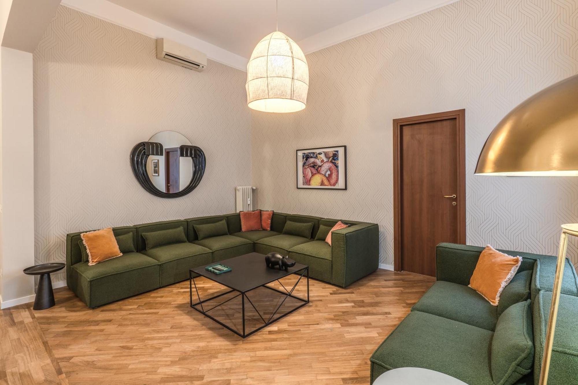 The Great Court Apartment *